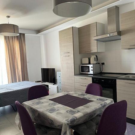 Апартаменти Fl12 Сент-Полс-Бей Екстер'єр фото